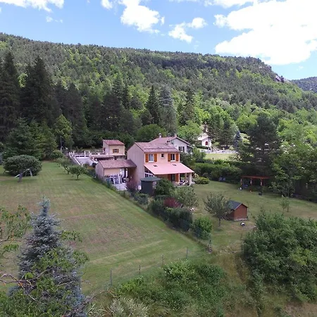 Holiday home Gite Loisirs Provence Annot